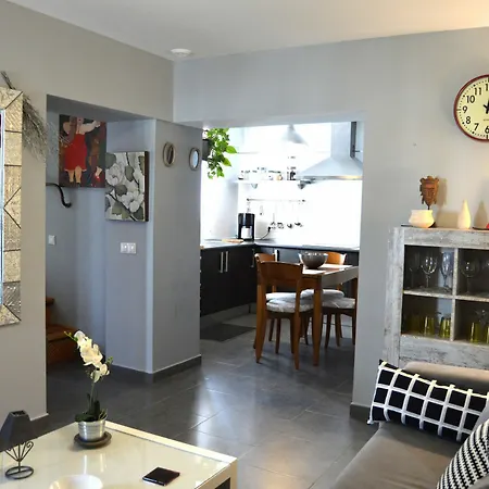El Mirador De Apartment